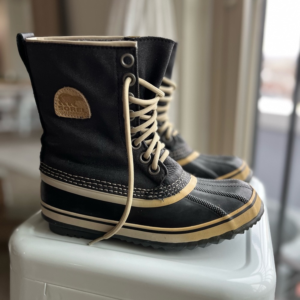 SOREL winter boots